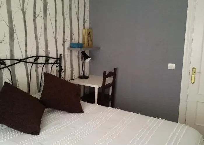 Asturvaldess 公寓 *